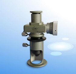 �о���͸����ƫ�ⰵ��DIC�@΢�R