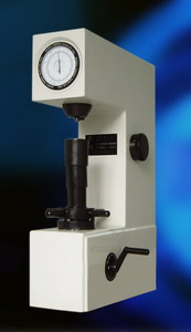 R(D)-150A1����Ӳ��Ӌ(j��)